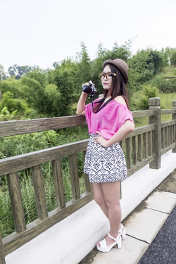 芭乐iOS应用界面展示